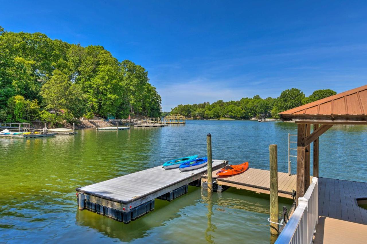 Lake Norman Retreat With Dock About 1 Mi To Marina! มัวร์สวิลล์ ภายนอก รูปภาพ
